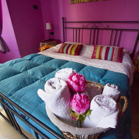 Ghiro Ghiotto Bed & Breakfast Pietra Ligure Luaran gambar