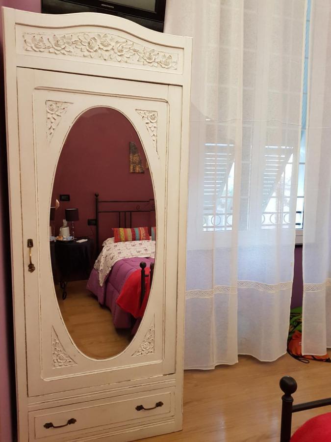 Ghiro Ghiotto Bed & Breakfast Pietra Ligure Luaran gambar