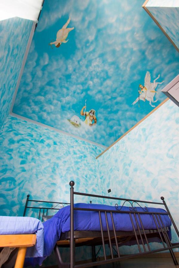 Ghiro Ghiotto Bed & Breakfast Pietra Ligure Luaran gambar