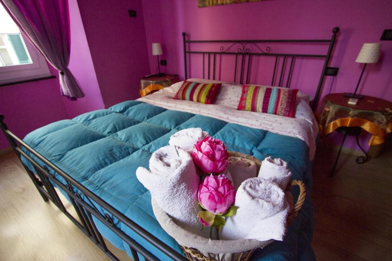 Ghiro Ghiotto Bed & Breakfast Pietra Ligure Luaran gambar