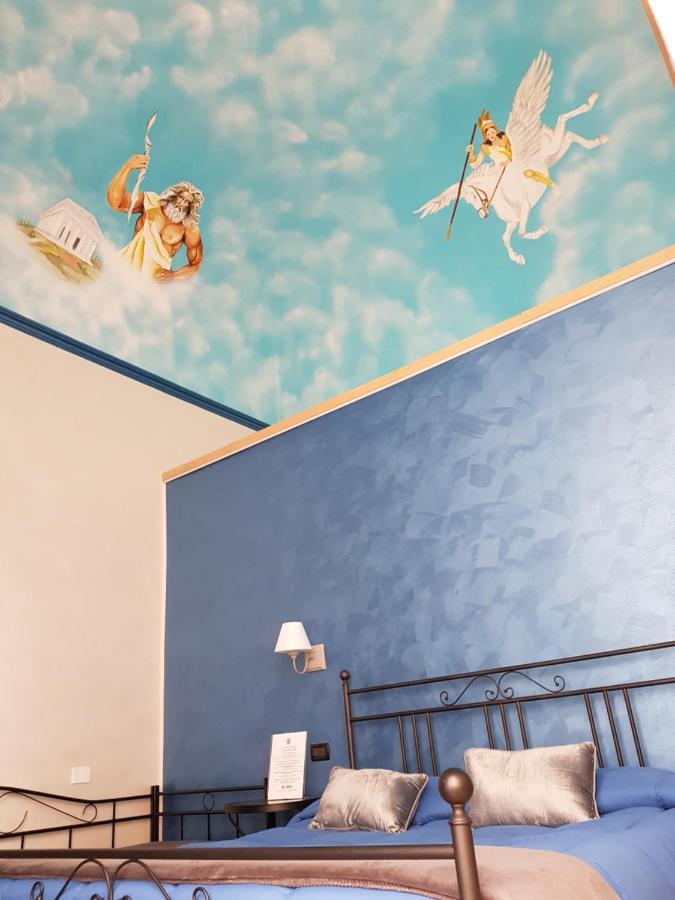Ghiro Ghiotto Bed & Breakfast Pietra Ligure Luaran gambar