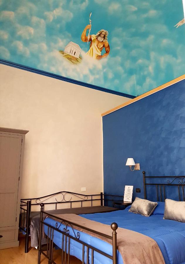 Ghiro Ghiotto Bed & Breakfast Pietra Ligure Luaran gambar